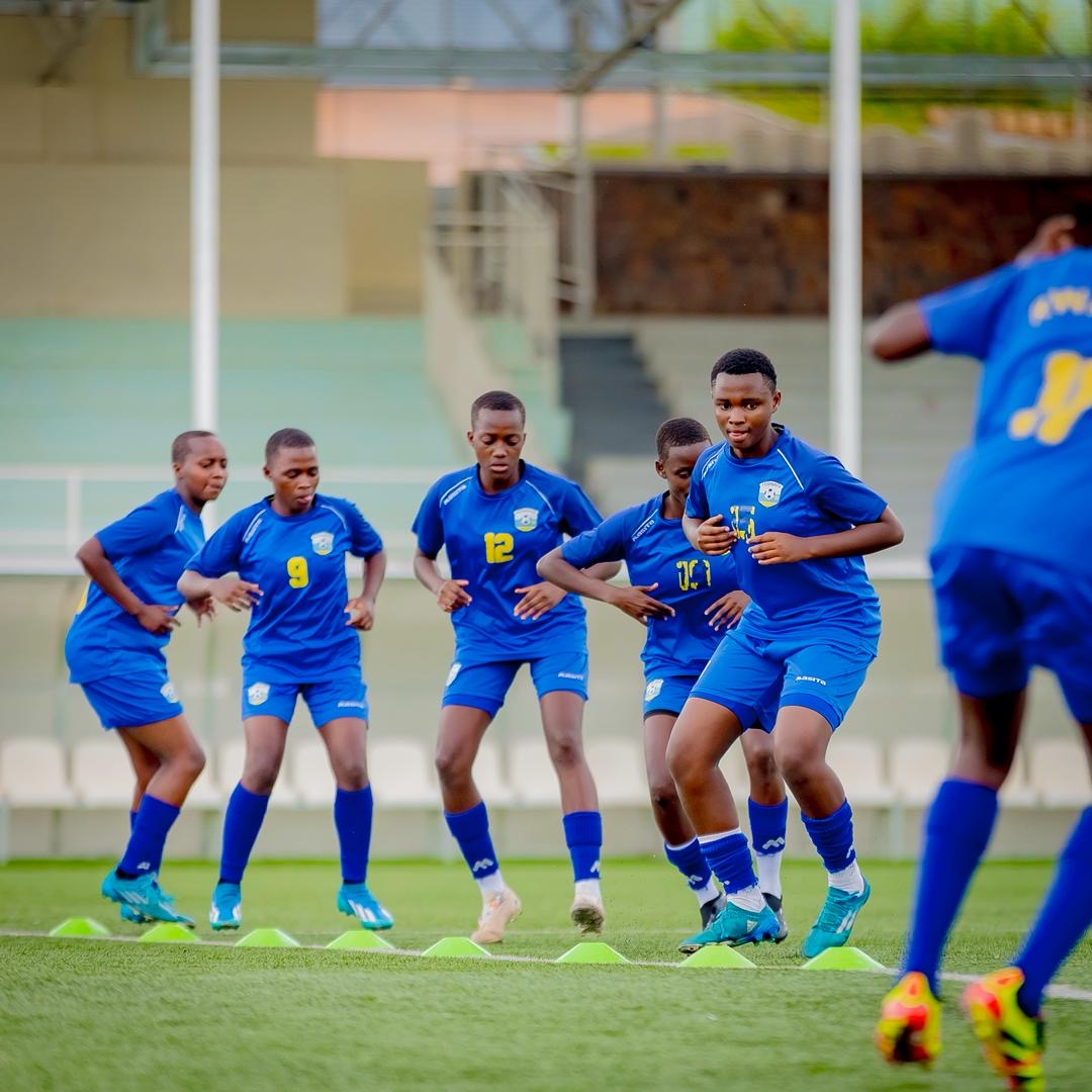 AMAVUBI U17 GIRLS BEGIN THE LONG ROAD TO THE WORLD STAGE